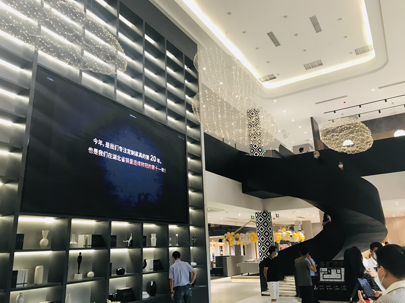 中普重工承建1新产业园落成投产、旗舰大型展厅-X生活馆盛大启